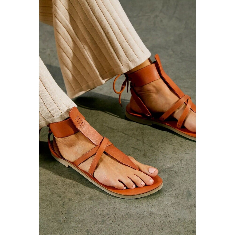 FREE PEOPLE Vacation Day Wrap Gladiator Leather Sandals Light Brown Sz 9 / 39.5